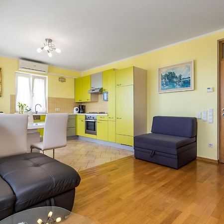 Stunning Apartment In Volosko With House Sea View Esterno foto